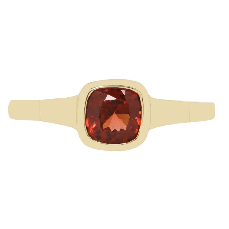 Men's Tanzanite Engagement Rings in Palladium with a Three - Stone ArrangementGarnet Cushion Ring Men's Tanzanite Engagement Rings in Palladium with a Three - Stone ArrangementGarnet Cushion Ring
