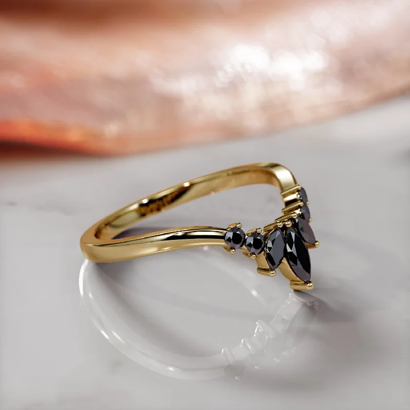 Heart - Shaped Women's Diamond Rings in Rose Gold for a Romantic and Symbolic GiftCone Floral Wedding Ring with Round & Marquise Cut Natural Black Diamonds Heart - Shaped Women's Diamond Rings in Rose Gold for a Romantic and Symbolic GiftCone Floral Wedding Ring with Round & Marquise Cut Natural Black Diamonds
