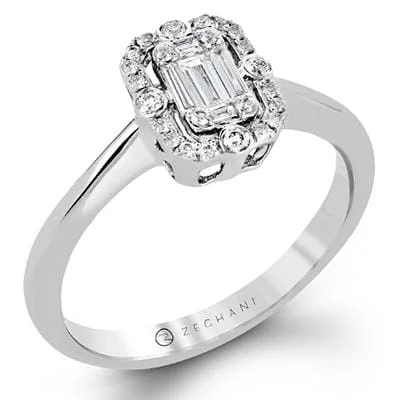Pear - Shaped Women's Diamond Rings in Yellow Gold with a Single - Diamond Pendant LookWhite Gold Diamond Ring. Pear - Shaped Women's Diamond Rings in Yellow Gold with a Single - Diamond Pendant LookWhite Gold Diamond Ring.